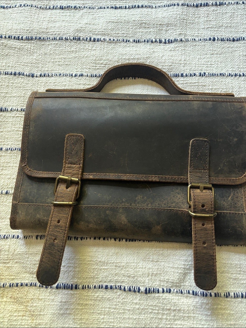 Leather toiletry bag